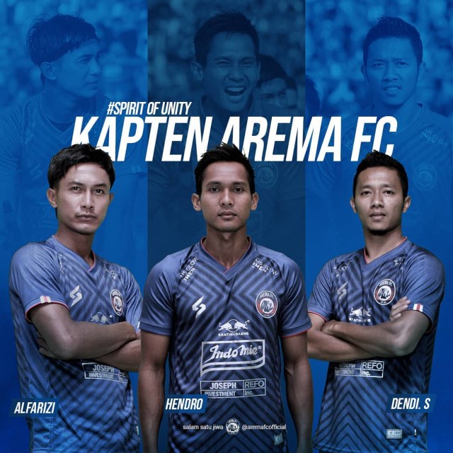 Hendro Siswanto (tengah) menjadi kapten tim utama bersama kapten kedua dan ketiga yakni Alfarizi dan Dendi Siswanto. Foto: IG Arema FC official.