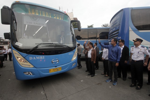 Bus Transjabodetabek Premium rute Bogor-Jakarta Foto: Yulius Satria Wijaya/Antara