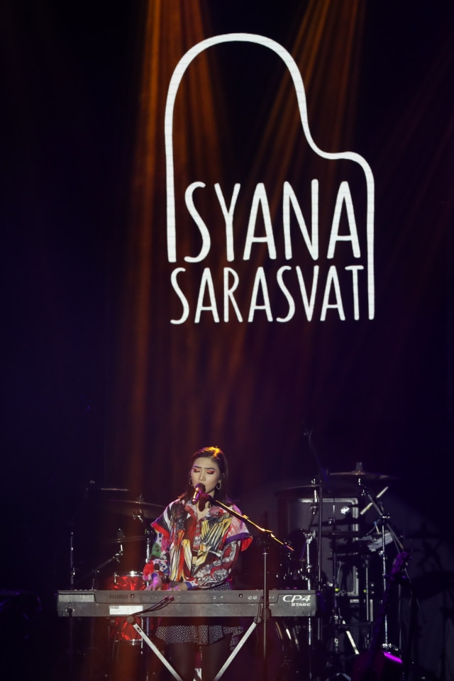 Penampilan Isyana Sarasvati pada Java Jazz Festival 2020 di JI Expo Kemayoran, Jakarta, Jumat (28/2/2020). Foto: Nugroho Sejati