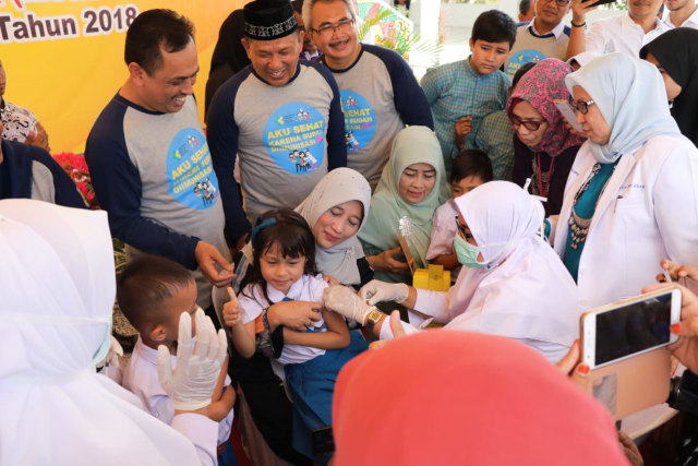 imunisasi Aceh.jpg