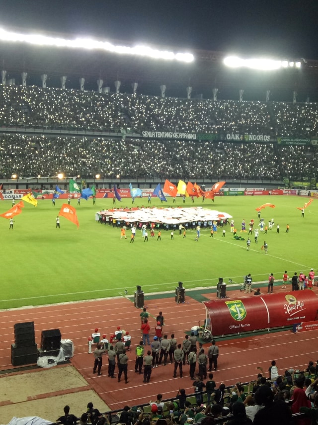 Opening Liga 1 2020 di Stadion Gelora Bung Tomo, Surabaya, Jawa Timur.  Foto: Alan Kusuma/kumparan 