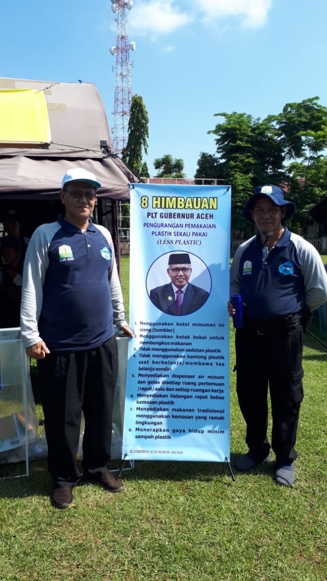 Hari Peduli Sampah Nasional Tahun 2020 sekaligus Launching Less Plastic di Meulaboh, Kabupaten Aceh Barat, Aceh, pada Minggu (1/3). Foto: Humas Setda Aceh