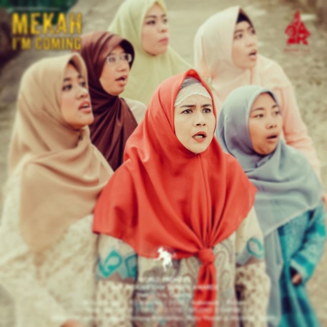 Ria Irawan dalam film Mekah I'm Coming. Foto: instagram.com/hanungbramantyo