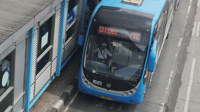 Bus transjakarta. Foto: Irfan Adi Saputra/kumparan