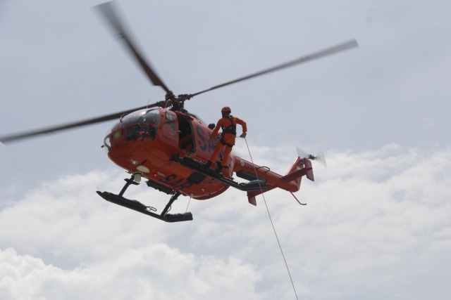 Suasana latihan heli rapling di hanggar Kelan, Jimbaran, Selasa (3/3/2020) - IST