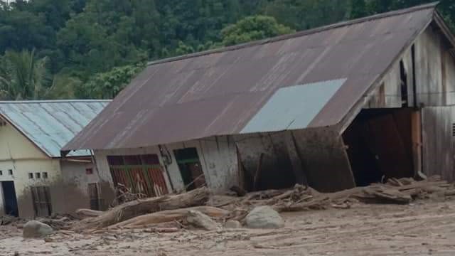 Banjir Bandang Poso, Selasa (3/3). Foto: Istimewa