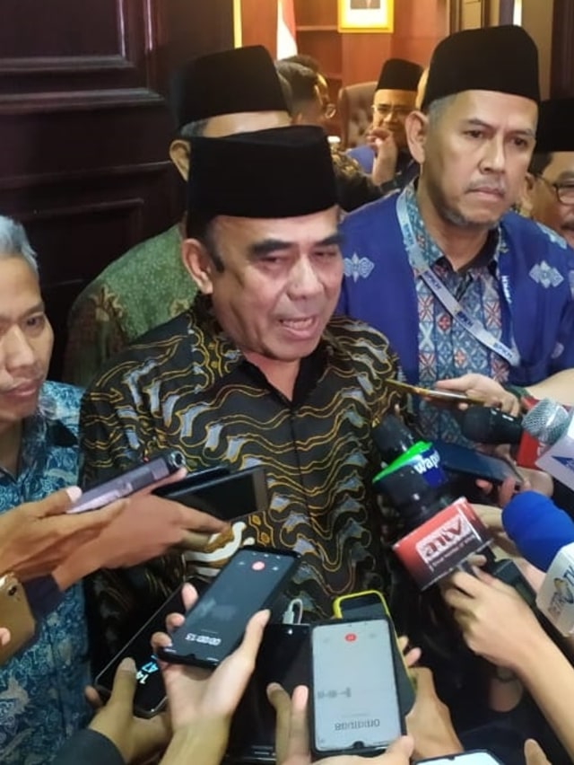 Menteri Agama Fachrul Razi di Kantor Kemenag, Jalan Lapangan Banteng, Jakarta Pusat, Rabu (4/3). Foto: Maulana Ramadhan/kumparan
