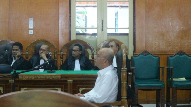 Walkot Medan Dzulmi Eldin Didakwa Terima Suap Rp 2,1 Miliar (39544)