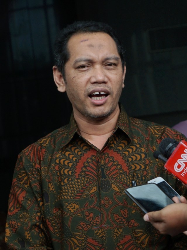 Komisioner KPK Nurul Ghufron memberikan keterangan pers di Gedung Merah Putih KPK, Jakarta, Kamis (5/3). Foto: Fanny Kusumawardhani/kumparan