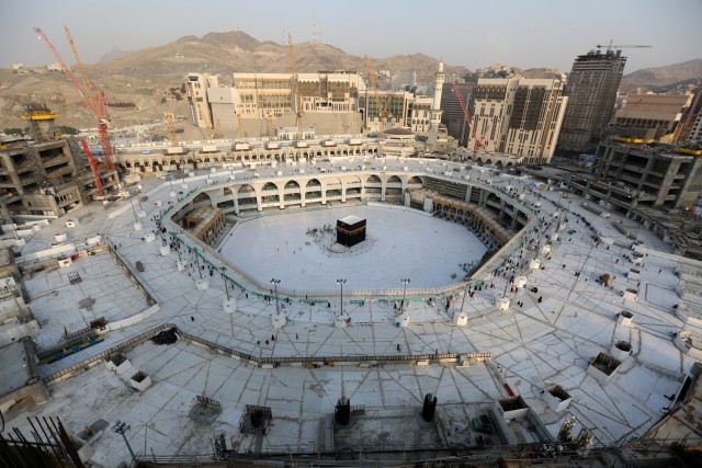 Nomor Pintu Masjidil Haram Kini Berwarna Terang dan Terlihat dari Jauh (4)