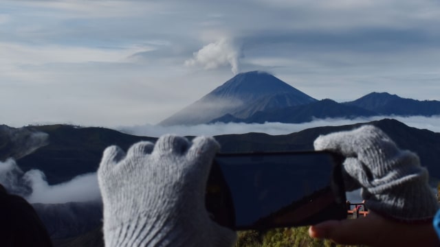 Daftar Gunung di Indonesia yang Tutup Sementara Jalur Pendakian Sejak Awal 2021 (61173)
