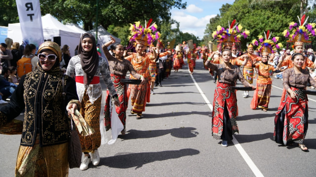 WNI ikut serta Moomba Parade di Melbourne