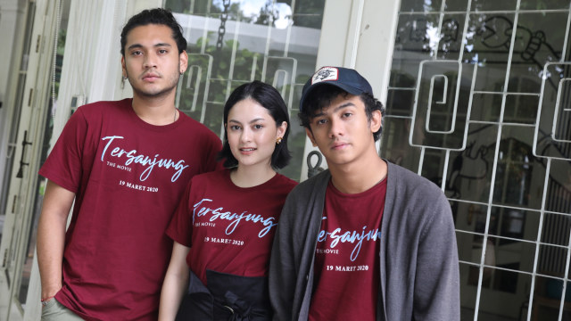 Foto: Para Pemain Ungkap Kisah Menarik di Balik Film Tersanjung di kumparan (225976)