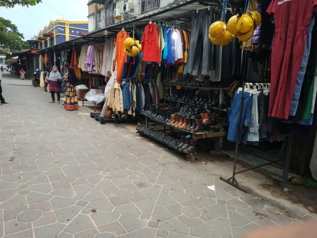 Pasar Aviari Batam. Foto: Rega/kepripedia.com