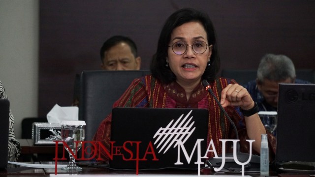 Menteri Keuangan Sri Mulyani saat penyampaian SPT elektronik di Kantor Dirjen Pajak, Jakarta, Selasa (10/3). Foto: Jamal Ramadhan/kumparan