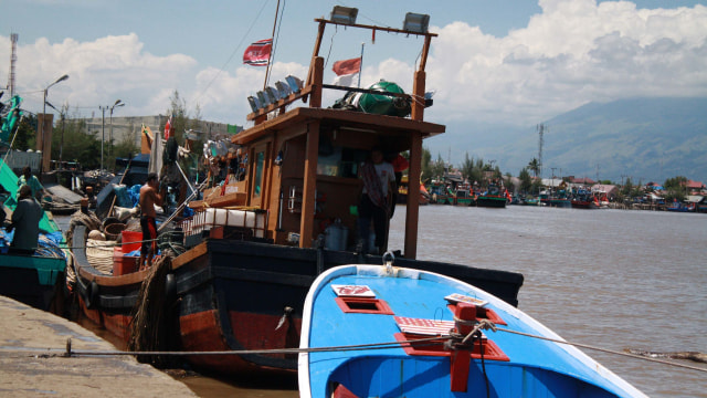 Ilustrasi kapal Nelayan di Lampulo, Banda Aceh. Foto: Adi Warsidi 