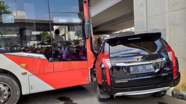 Sopir TransJakarta yang Tabrak Mobil Istri Irjen Boy Rafli Jadi Tersangka (149313)