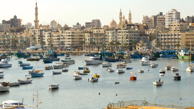 Pelabuhan Alexandria yang menghadap langsung ke Laut Mediterania Foto: Dok. Booking.com