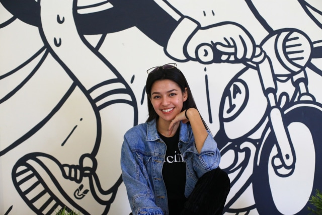 Foto: Chandra Liow, Tommy Limmm, dan Susan Sameh Cerita Keseruan Film Bucin (36772)
