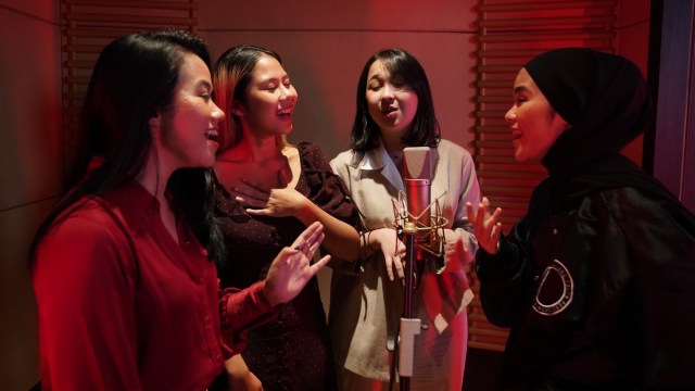 Empat Musisi Wanita Indonesia Nyanyikan Soundtrack Film Mulan