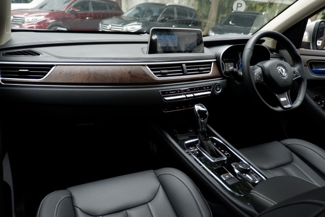 5 Modal DFSK Glory i-Auto Lawan Honda CR-V dan Wuling Almaz (622287)