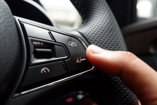 5 Modal DFSK Glory i-Auto Lawan Honda CR-V dan Wuling Almaz (622283)