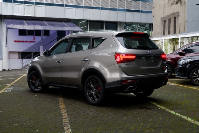 5 Modal DFSK Glory i-Auto Lawan Honda CR-V dan Wuling Almaz (622286)