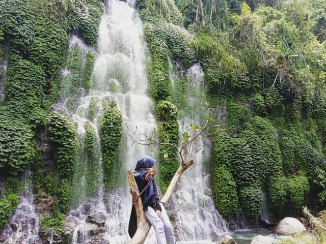 Air terjun Maung. (foto: Instagram @dwiriana17_)