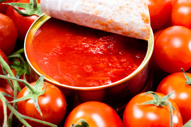 Usai Makan Enak Lebaran Turunkan Kolesterol dengan 5 Minuman Ini, Coba Jus Tomat (224400)