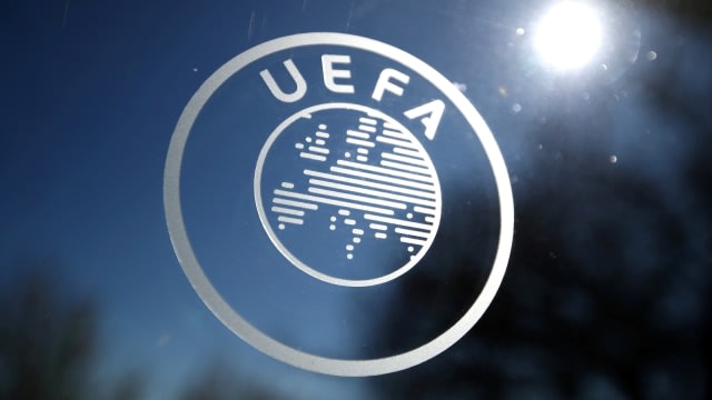 Logo UEFA. Foto: Reuters/Denis Balibouse
