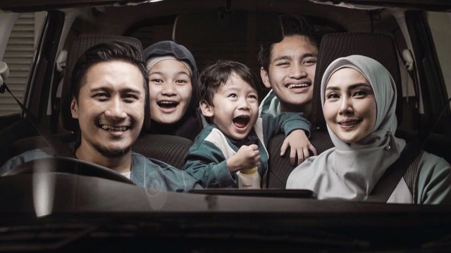 5 Potret Artis Habiskan Waktu di Rumah demi Hindari Corona (311791)