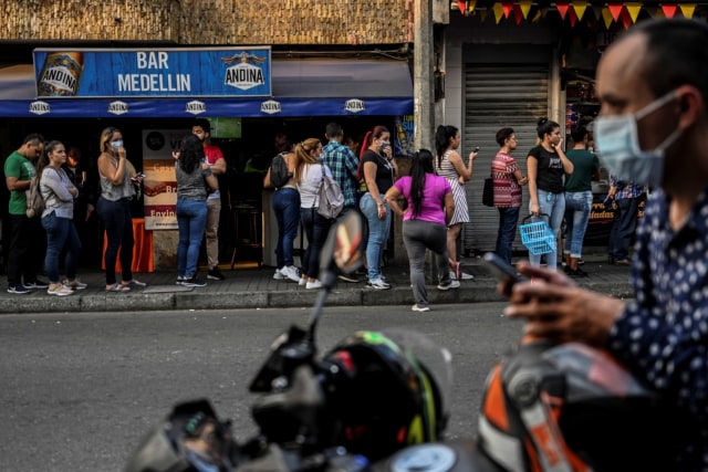 Panic buying, Kolombia, supermarket