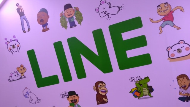Aplikasi pesan instan Line. (Foto: Muhammad Fikrie/kumparan)