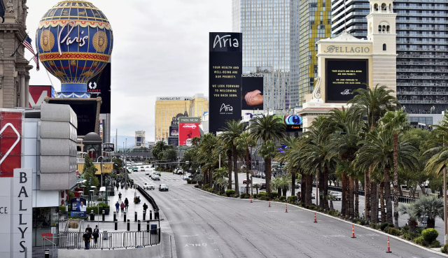 Kasino di Las Vegas Tutup Karena Wabah Corona Foto: AP Photo/John Locher