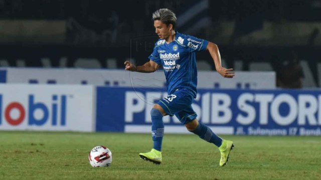 Kim Jeffrey Kurniawan, pemain Persib Bandung. Foto: Dok. Media Persib