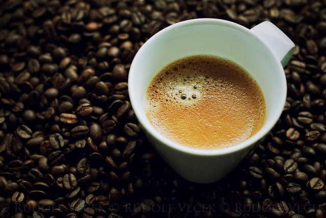 Ilustrasi kopi. Photo by Rudolf Vlček/flickr