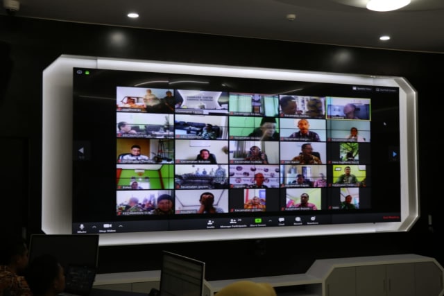 Bupati Bojonegoro video conference