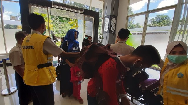 178 Pekerja Migran Indonesia yang dipulangkan dari Malaysia, Sabtu (21/3). Foto: Dok. A. Alfian