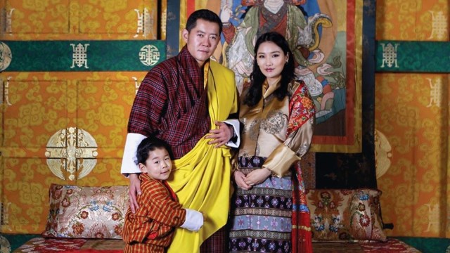 Raja Wangchuck dan Ratu Jetsun Pema dari Bhutan. dok. Istagram @queenjetsunpema.