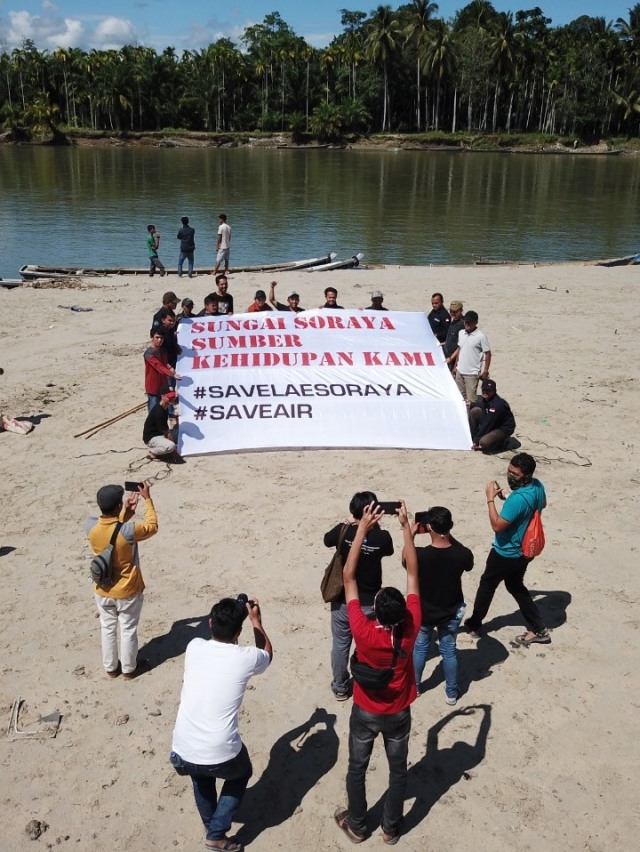 Aksi peringatan hari air sedunia di Lae Soraya, Subulussalam, Aceh. Dok. Crisna Akbar