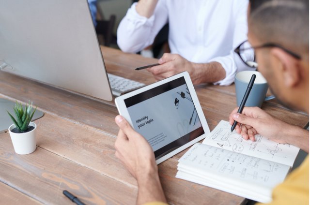 4 Tips Bersaing Sehat dengan Kompetitor dalam Berbisnis (46940)