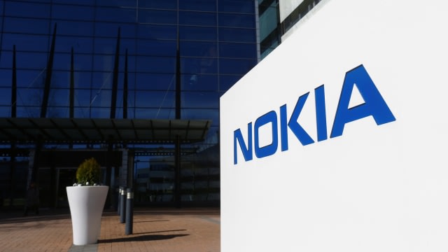 Kanto Nokia di Espoo, Finlandia. Foto: REUTERS/Ints Kalnins