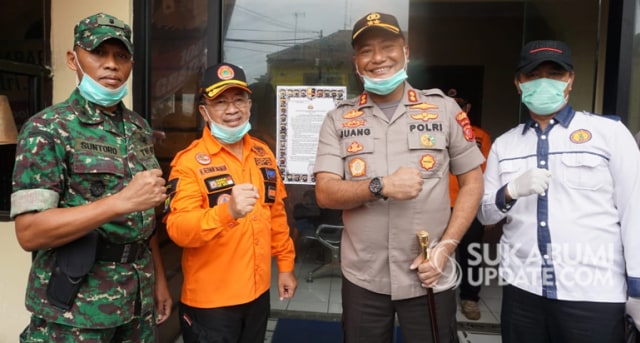 Plt Bupati Cianjur, Herman Suherman (kedua dari kiri) dan Kapolres Cianjur, AKBP Juang Andi Priyanto (kedua dari kanan). | Sumber Foto:Istimewa