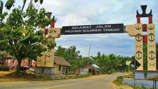 Pintu perbatasan Provinsi Gorontalo dan Provinsi Sulawesi Tengah. Rabu, (25/3). Foto: Dok istimewa