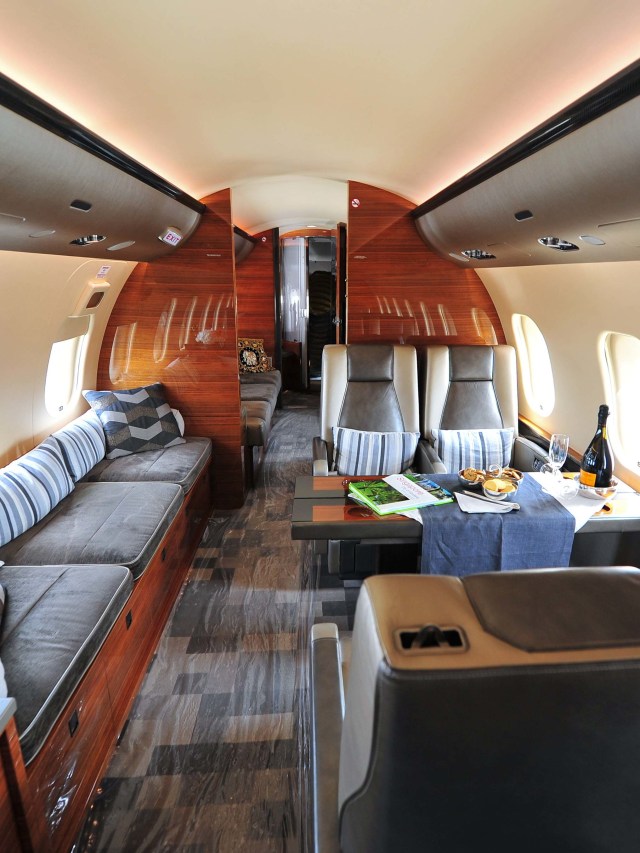 Interior Pesawat Bombardier 6000. Foto: Shutter stock