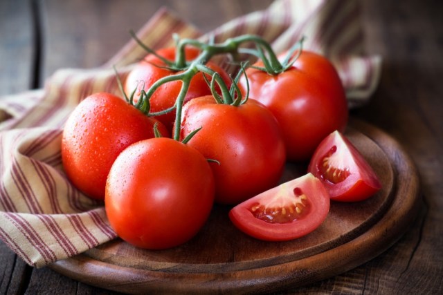 4 Manfaat Buah Tomat untuk Kesehatan