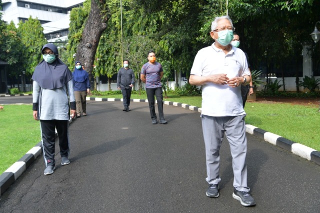 Kegiatan olahraga rutin Wapres Ma'ruf Amin untuk menjaga imunitas di tengah pandemi corona.  Foto: Dok. Setwapres RI