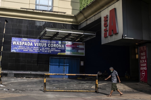 Cerita Pedagang Pasar Tanah Abang, Jadi Jualan Online Sejak Tutup Karena Corona (55140)