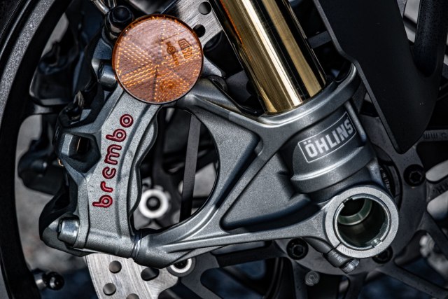 Suspensi depan Ohlins dan kaliper Brembo Ducati Streetfighter V4 Foto: dok. Istimewa