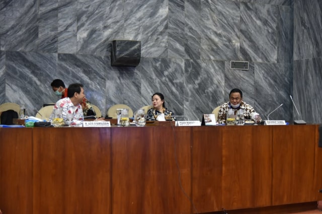rapat Konsultasi membahas pembukaan masa sidang DPR.